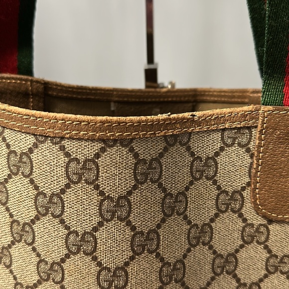 Authentic Gucci GG Supreme Web Tote - Picture 4 of 16